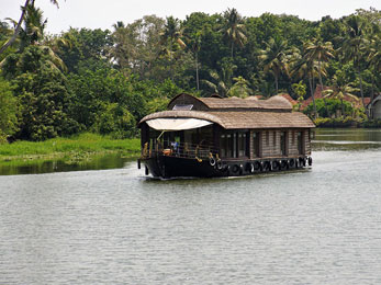 Houseboat Cruises