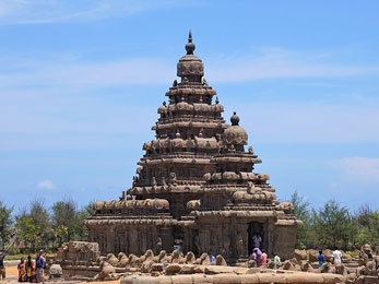 Visit the Shore Temple at Mahabhalipuram