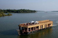 Lotus Housteboat, Nileshwar