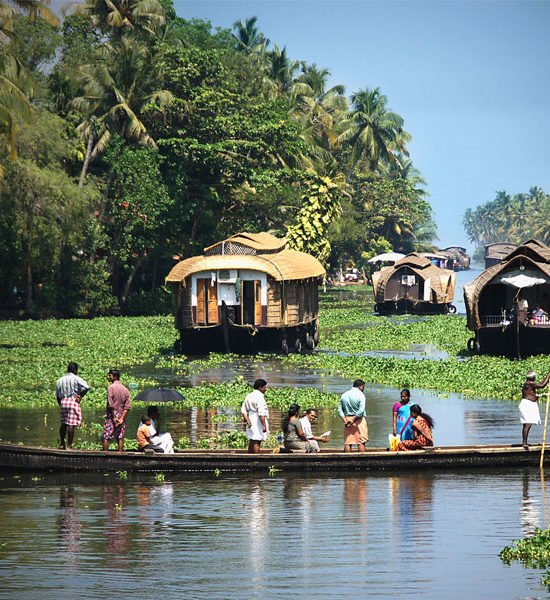 Backwaters & Houseboats